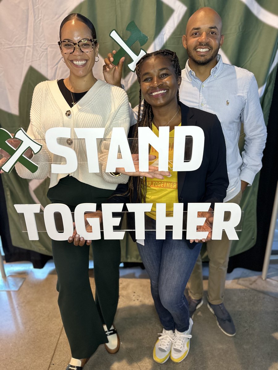AmirJ_CA's tweet photo. I was honored to join @TimbersFC and @ThornsFC to kick off Stand Together Week! The comprehensive, week-long community initiative supports dozens of nonprofit projects and provides in-person volunteer opportunities across the city. #Stweek2023 https://t.co/UnisVks5bc