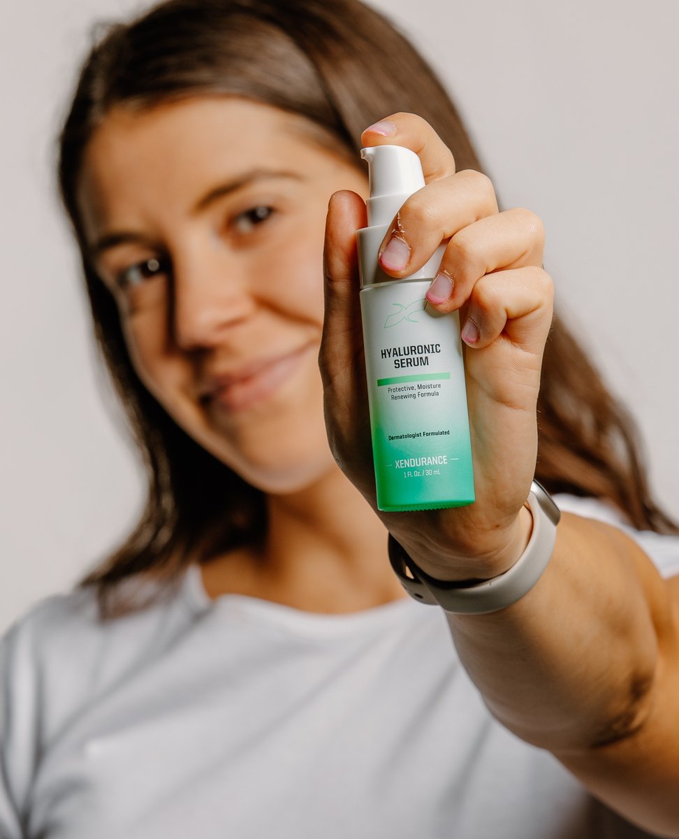 Xendurance's tweet image. There is a misconception that oily skin does not need hydration.
Oily skin craves hydration too! Don't be fooled – depriving it of moisture and natural oils can lead to even more oiliness.
#HydrationMagic #HealthySkin #hyaluronicacid #moisturizing #oilyskin #skinbarrier #dryskin