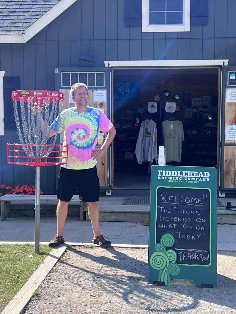Just picked up basket 18 from the 2023 disc golf world championships! Won it in a charity auction for the Paul McBeth Foundation. They do great work! youtu.be/jxlup3oRTGY?si…