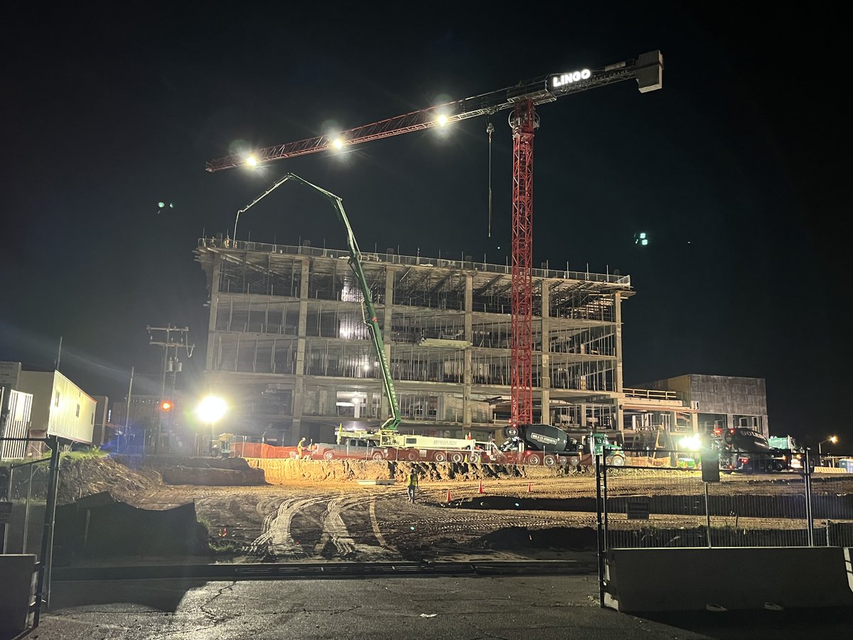 buildwithlingo's tweet photo. It's a big day at @PhillipsMurrah as we top out at the building's future roof deck! This new multi-purpose structure will be a hub for people to work, play, and live in @midtown_okc. We have also started foundation work on the adjacent 5-story parking structure. #buildwithlingo https://t.co/3eJdcyvwhj