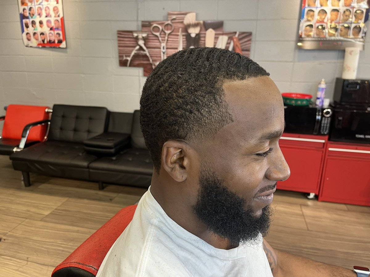 letmecutyohair's tweet photo. The smile says it all!
#BarberLife
#Kids #Women #Men #FreshCuts
#Entrepreneur #318Barber
#FadesOfGlory #BarberLife
#GramblingBarber #RustonBarber #LaTech #GramFam #LoveConquersAll
BOOK YOUR NEXT APPOINTMENT WITH ME BELOW❗️❗️❗️❗️❗️❗️❗️❗️
https://t.co/Rh0Qpq9aW8 https://t.co/j1PYt2viIy