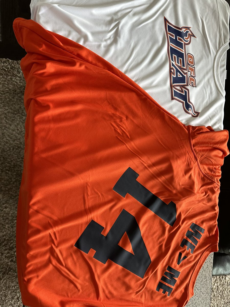 When those practice jerseys drop! #weoverme