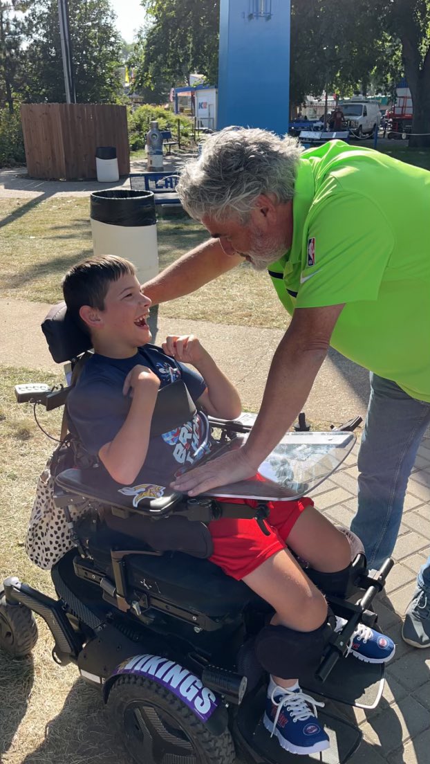 PAOnTheMic's tweet image. This young man Tyce just owns all of my heart. Let’s stay friends forever, buddy.