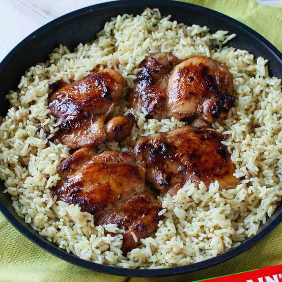 This one pot meal with tender chicken over rice is the perfect blend of flavors and easy clean up! Bring the zest with our Zatarain’s Cilantro Lime Rice Mix! #Zatarains #BoldLikeThat #LimeRecipes Check out this recipe and more from Zatarain’s! bit.ly/3sNcLoU