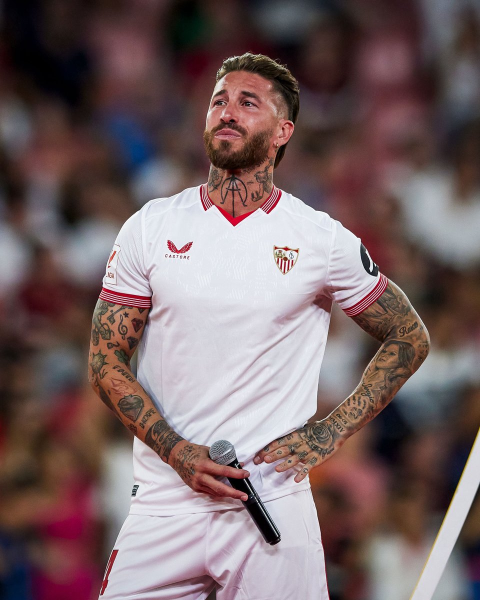 brfootball's tweet photo. Sergio Ramos was in tears as he was unveiled to the fans in his return to Sevilla 🥺 https://t.co/1UjEbaik9x