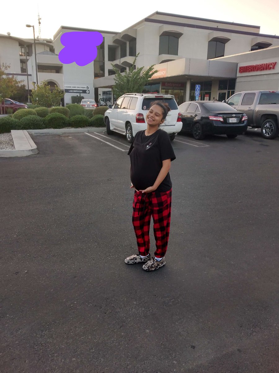 TheFrejaFly's tweet image. Shout out to my best friends in labor sister 🥺 she’s been doing the in-labor bounce for 39 hours in the hospital parking lot waiting for her baby to gtfo of her uterus 😩😤