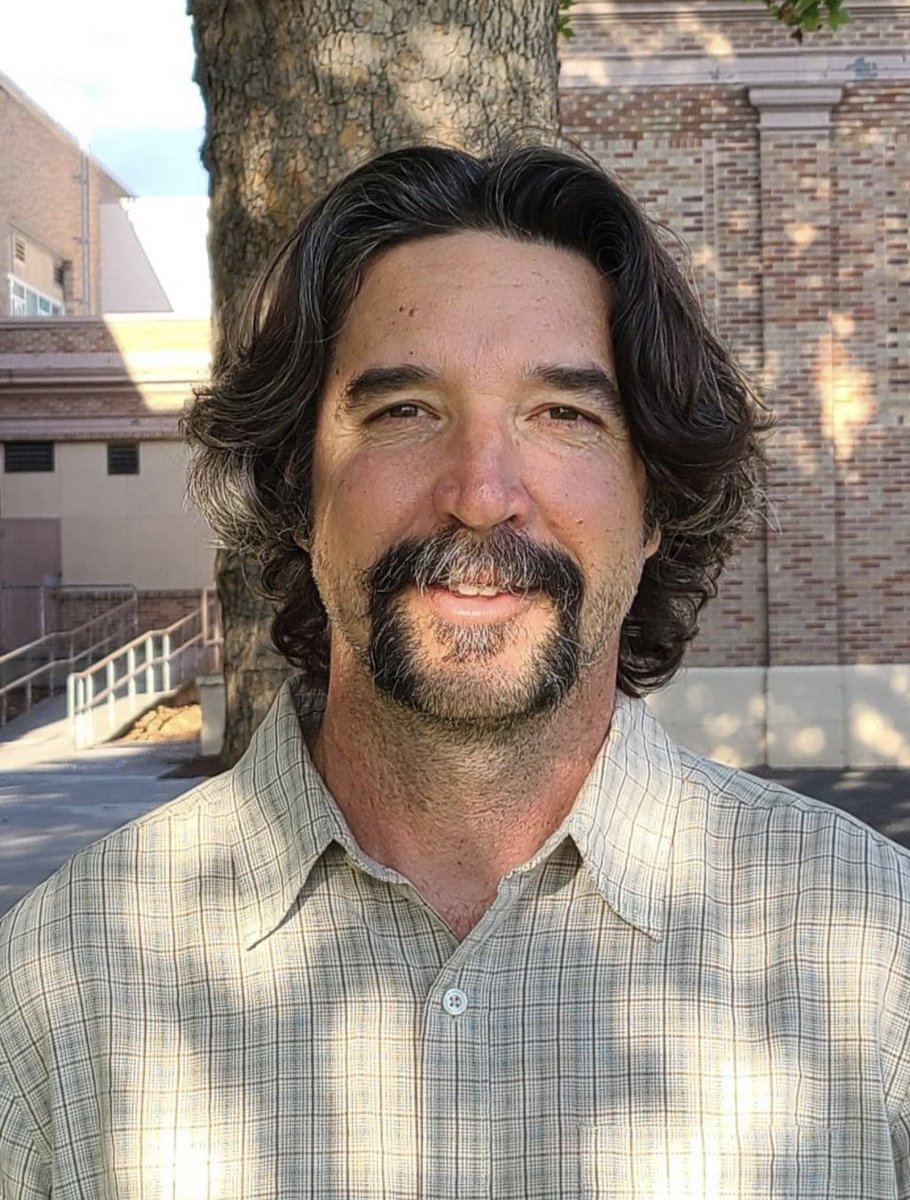 Lisa Brown tweet media