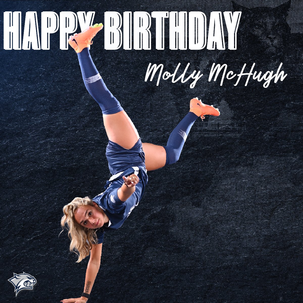 UNHWSOC's tweet photo. Happy birthday Molly! Have a great game day🤩

#BeTheRoar https://t.co/U20M7ApJE0