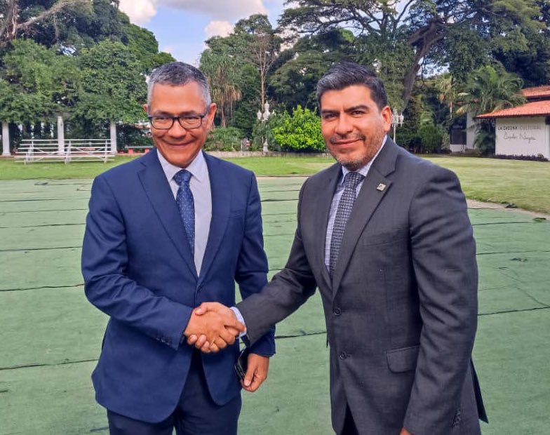 Ernesto Villegas Poljak tweet media