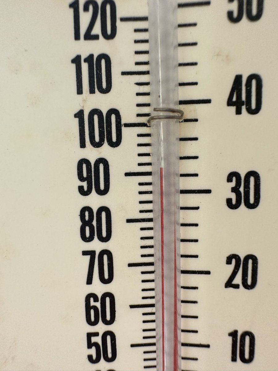 Classroom temperature 91 degrees! 
Students can’t learn at these temps and teachers can’t teach. <a href="/SloanTeachers/">TeachAssocCheekSloan</a> <a href="/NYSUTWNY/">NYSUT WNY</a> <a href="/nysut/">NYSUT</a> <a href="/AFTunion/">AFT</a>