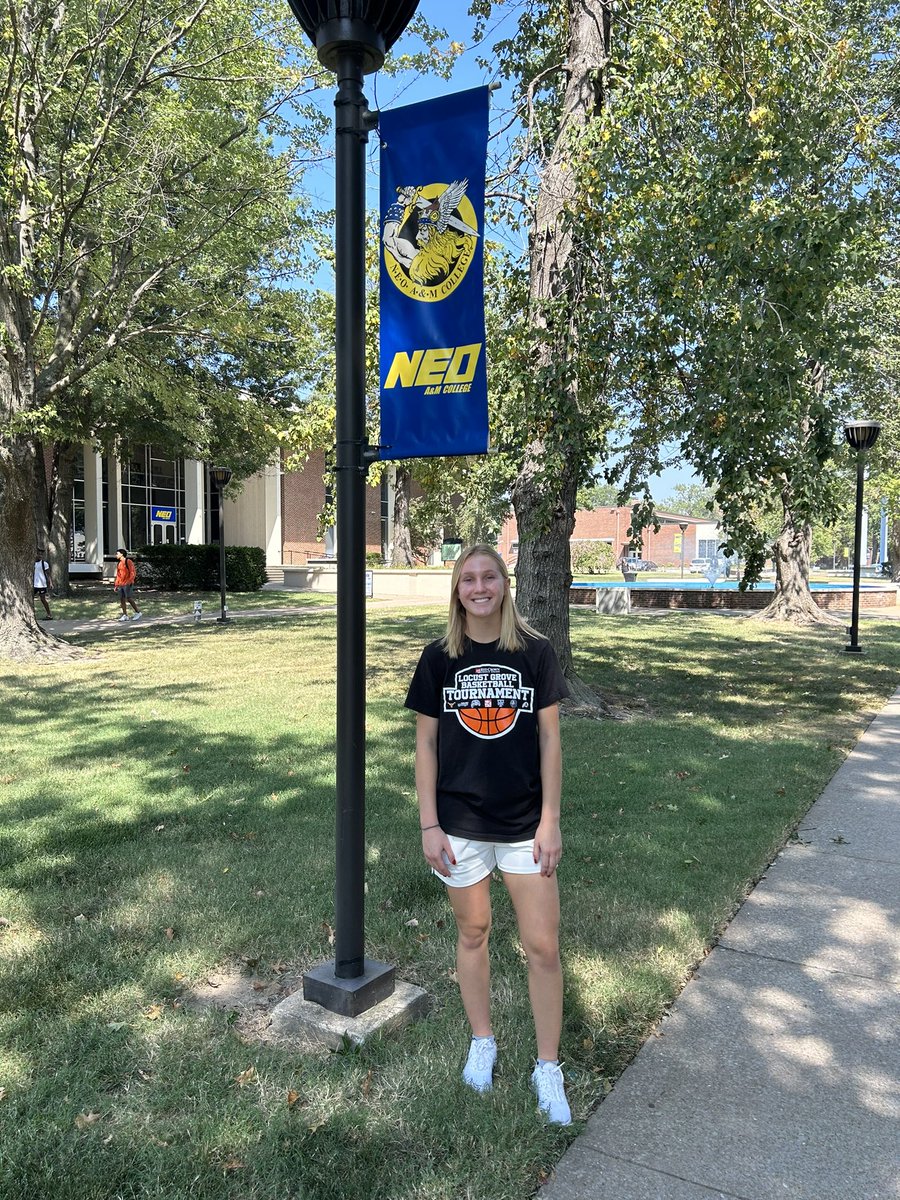 Miller Weast (@millerweast) on Twitter photo Excited to receive an offer from <a href="/NEO_WBBall/">NEO Womens BBall</a> !! Thank you <a href="/Coach_Jones14/">COACH JONES</a> and <a href="/CoachJRow/">Jim Rowland</a> for an amazing visit!! I had a blast!
💛💙 Excited to receive an offer from <a href="/NEO_WBBall/">NEO Womens BBall</a> !! Thank you <a href="/Coach_Jones14/">COACH JONES</a> and <a href="/CoachJRow/">Jim Rowland</a> for an amazing visit!! I had a blast!
💛💙