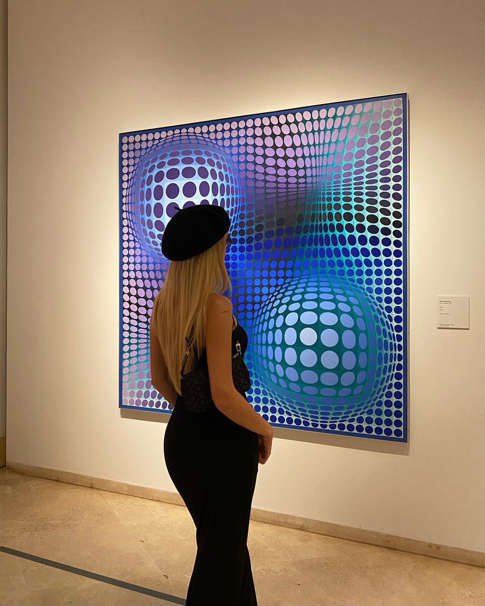 A visão de um date comigo.