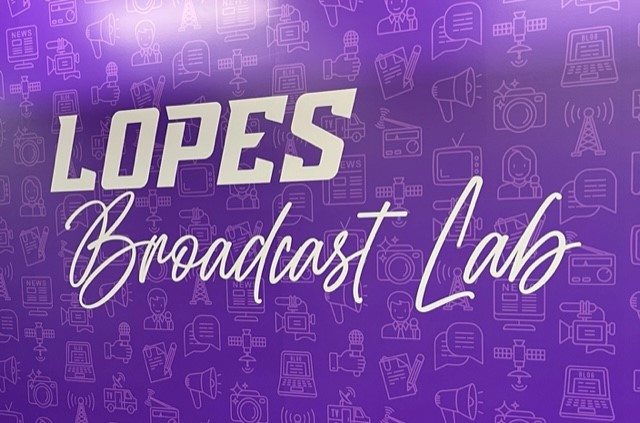 The newly re-branded Lopes Broadcast Lab signage is in place! Excited for broadcast students to continue to get real-world experience in the studio and podcast rooms! #GoLopes