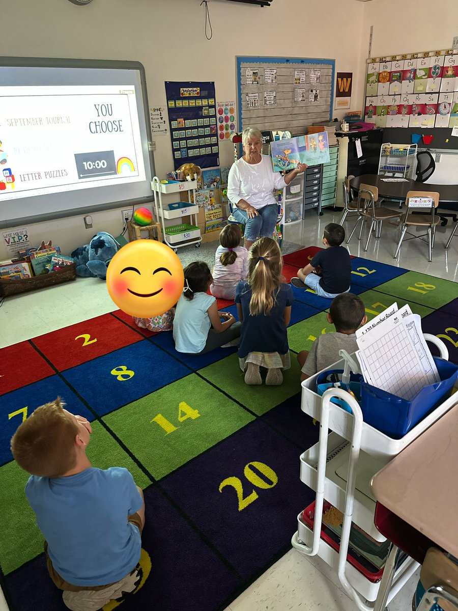 MsAllweinTweets's tweet photo. Our class was so excited, and honored, to have a lifelong teacher working with us today…Nannie Jones (combo of Nannie to me, Mrs Jones to kids) was amazing. We can’t wait for more Wednesdays with her help!!! #RooHoo @fcpscanning https://t.co/3x5QmWQFPI