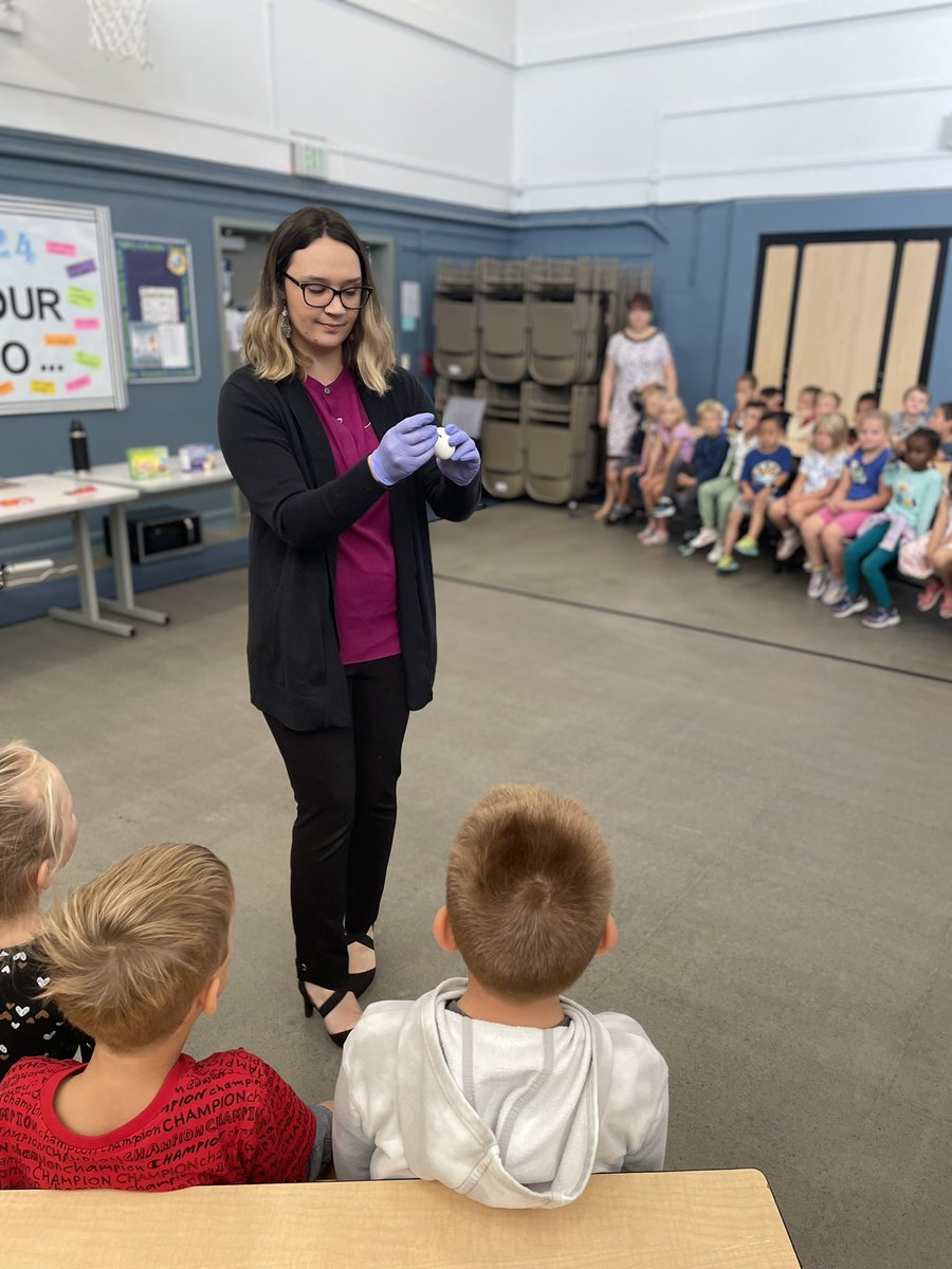 gis_charter's tweet image. Today we had a “Sugar Busters” Presentation for all 1st grade students!!! Our students have learned a lot about dental hygiene! Thank you our 1st grade teachers for scheduling this event for our students!!! Go Grizzlies!!! 
#IBelong #ElevateOurImpact #gcc_charters #grizzlystrong