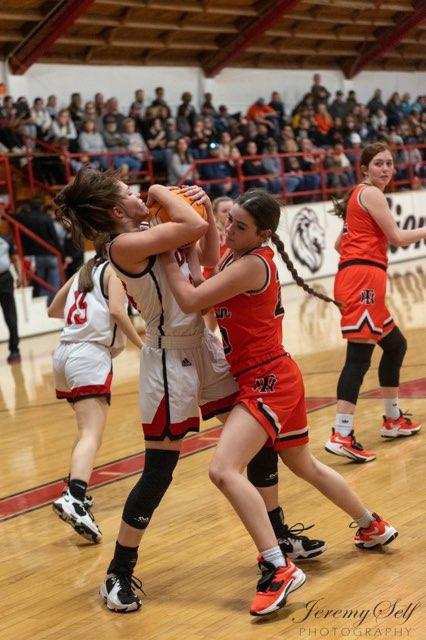 Excited for this weekend! Let’sGo!!! <a href="/I35Showcase_GBB/">I-35 Showcase GBB</a> <a href="/abovelinehoops/">Abovethelinehoops</a> <a href="/JasonGreenBball/">Jason Green - PGH Oklahoma Scout</a> <a href="/LutherBasketbal/">Luther Girls Basketball</a> @FeaturedRecruit