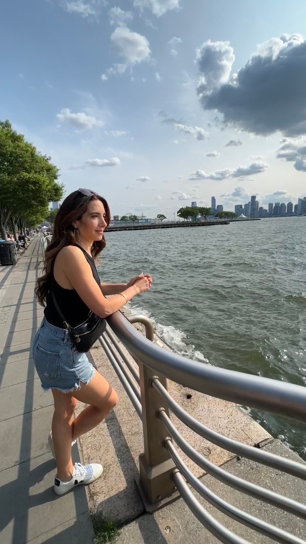 marieforleo's tweet photo. Whatever positive change you’re working to make, hang in there. You’ve got what it takes. The journey of growth is not easy, but it's worth it. 💝
P.S. Doors for #TimeGenius are opening SO soon 🤩! Join the waitlist and get a FREE e-book instantly https://t.co/Sixndn8vpW 🙌🏼 https://t.co/nIpVopR3mz