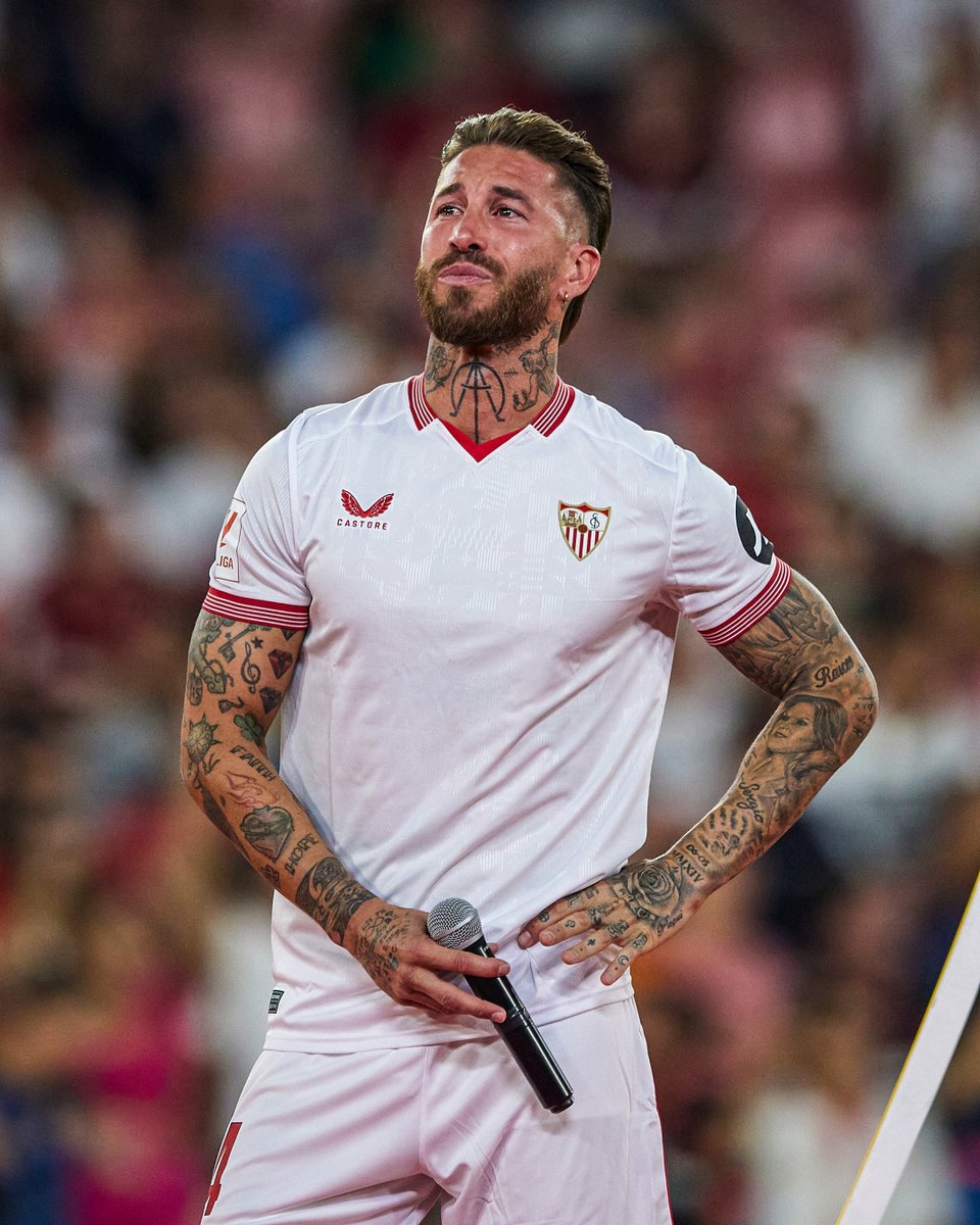 Sergio Ramos got emotional on his Sevilla homecoming ❤️🏡