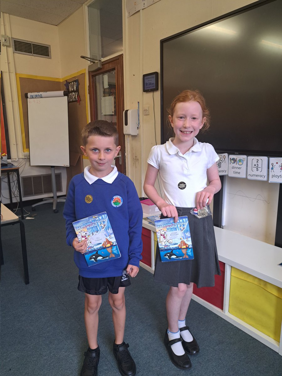 First day back to a brand new school year, and here we have two new Year 2 children who have earned themselves a medal for completing their reading records. Well done to both of you 👏📚🏅 #bradway #year2 @BradwayBooks