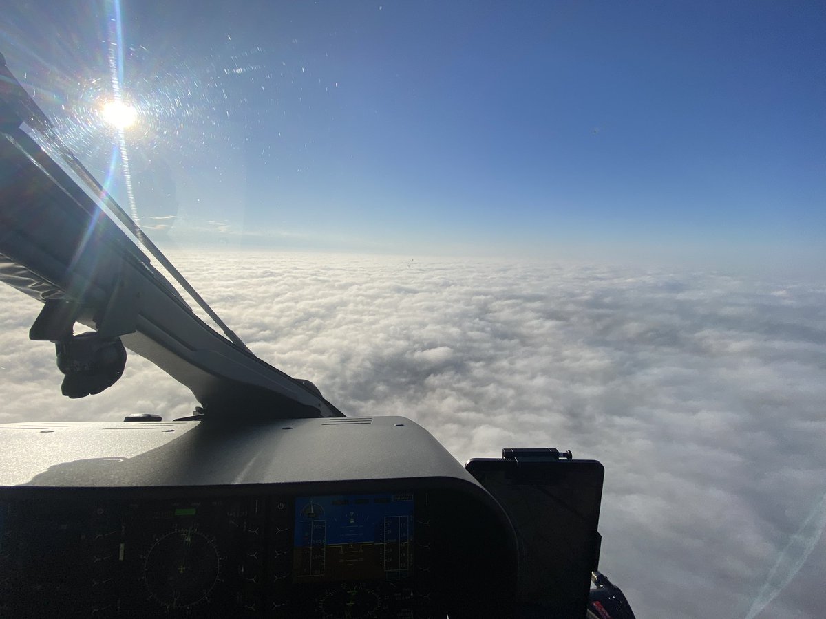 dauphinsky's tweet image. #H145 #PilotView #summer2023 @metoffice #Weather