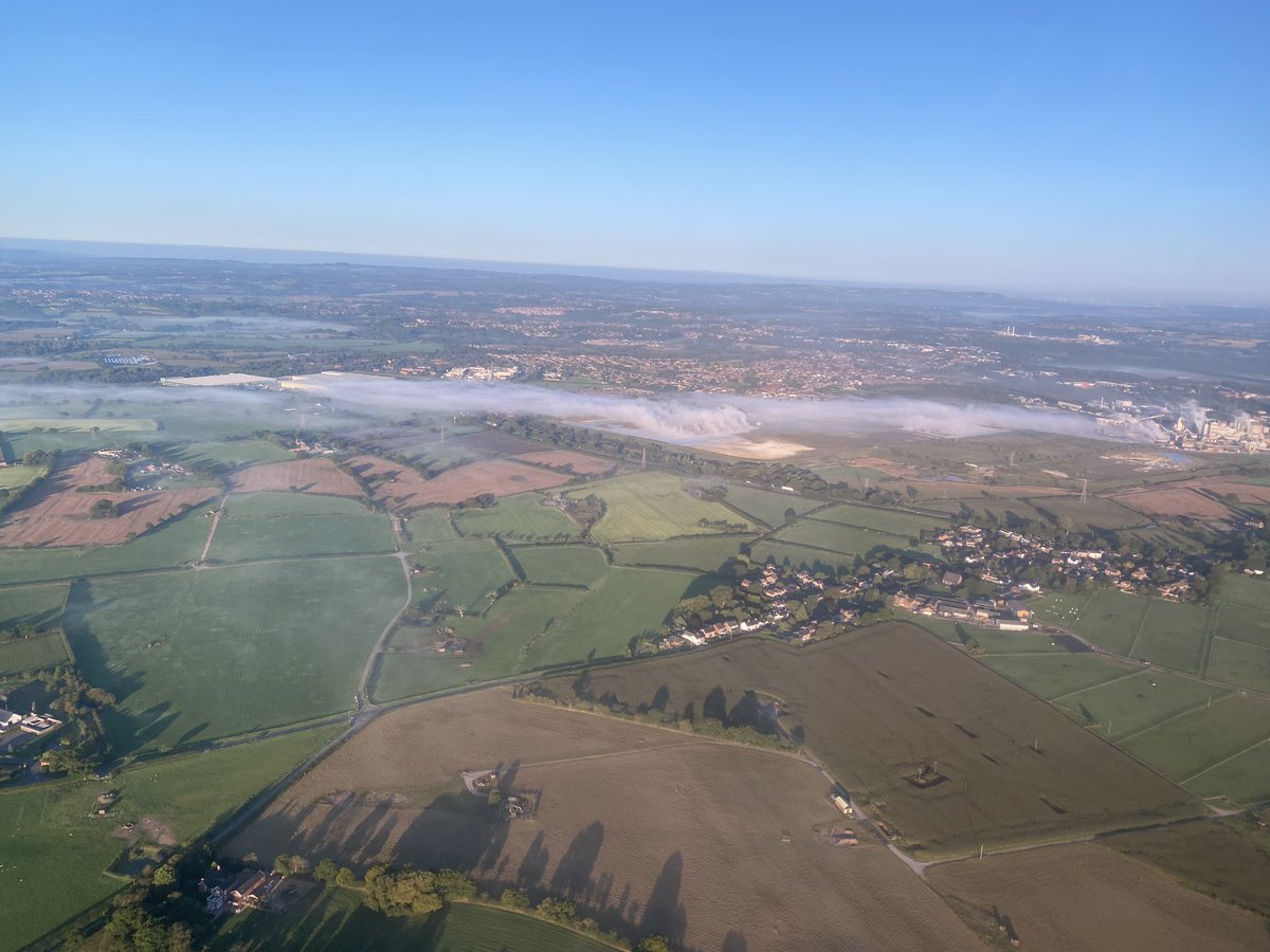 dauphinsky's tweet image. #H145 #PilotView #summer2023 @metoffice #Weather