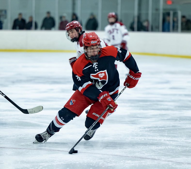 GunnHockey1850's tweet photo. Congratulations to Junior Gunn Defenseman Luke Calabria’25 on his commitment to study and play hockey at Colgate University. https://t.co/KPcswgaqVz