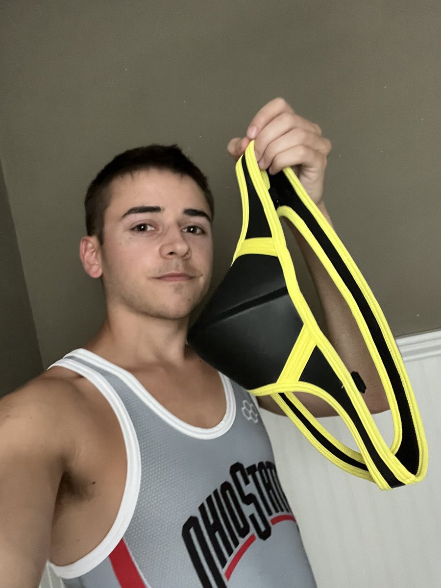 1k RPs and i’ll post a pic wearing it 😈⚡️ twinkstann.com