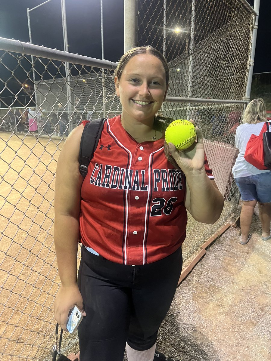 Great team win over Mercy 5-3.
<a href="/LindsayABauer24/">Lindsay Bauer</a> in the ⭕️ throwing a complete game while racking up 6K’s.
<a href="/kylietro1/">Kylie Troshynski</a> 3/4 in the box with a 💣 and double.
<a href="/brigid_mcgill1/">Brigid McGill</a> and <a href="/aleahrivera55/">Aleah Rivera</a> both multiple hits. 
Back at it tomorrow at Dill Field!