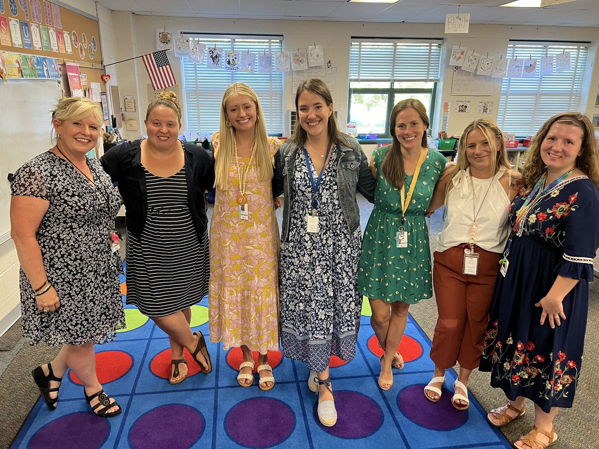 Mrs. Hoffer (@mrshofferaps) on Twitter photo The <a href="/APSTaylor/">Taylor Elementary</a> 3rd grade team loved welcoming our families for Back to School Night - it’s going to be an amazing year! 🐅💙<a href="/MsCroninAPS/">Lindsay Cronin</a> The <a href="/APSTaylor/">Taylor Elementary</a> 3rd grade team loved welcoming our families for Back to School Night - it’s going to be an amazing year! 🐅💙<a href="/MsCroninAPS/">Lindsay Cronin</a>