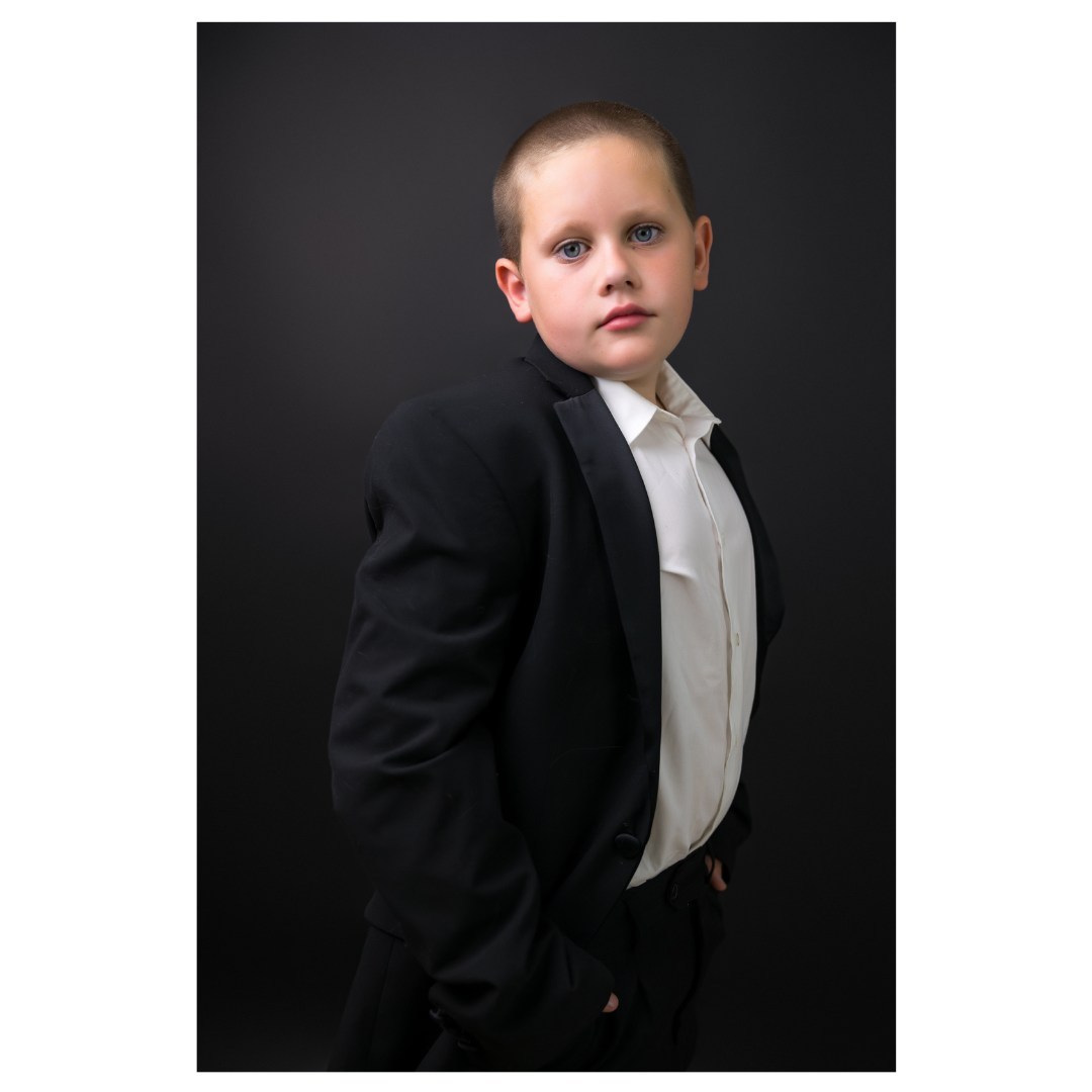 Don't let the suave outfit fool you....we have a karate kid on our hands!

#karate #familyphotographer #familyportraits #kidportraits #sacramentophotographer