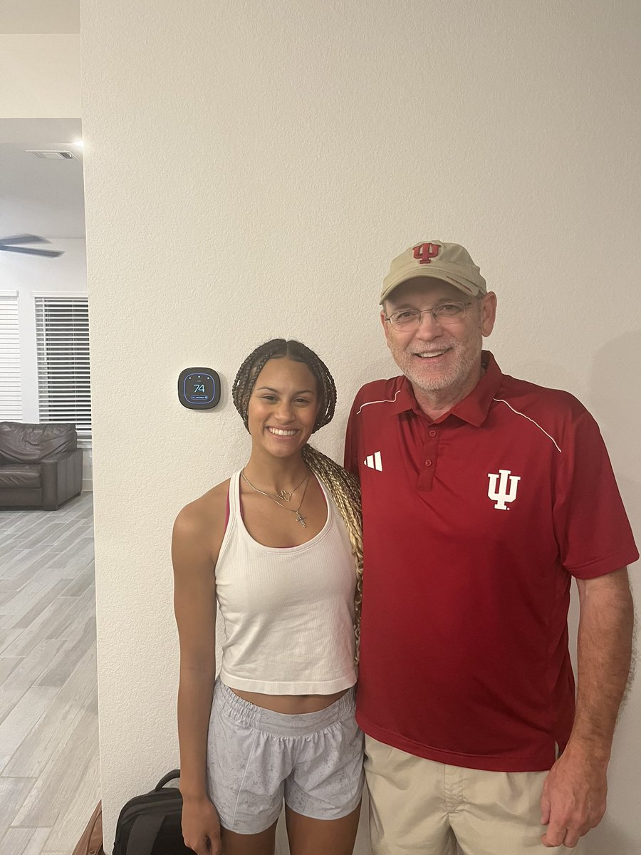 Great home visit with Coach Bye from Indiana! #track #indiana #hurdles #homevisit #officialcomingsoon
