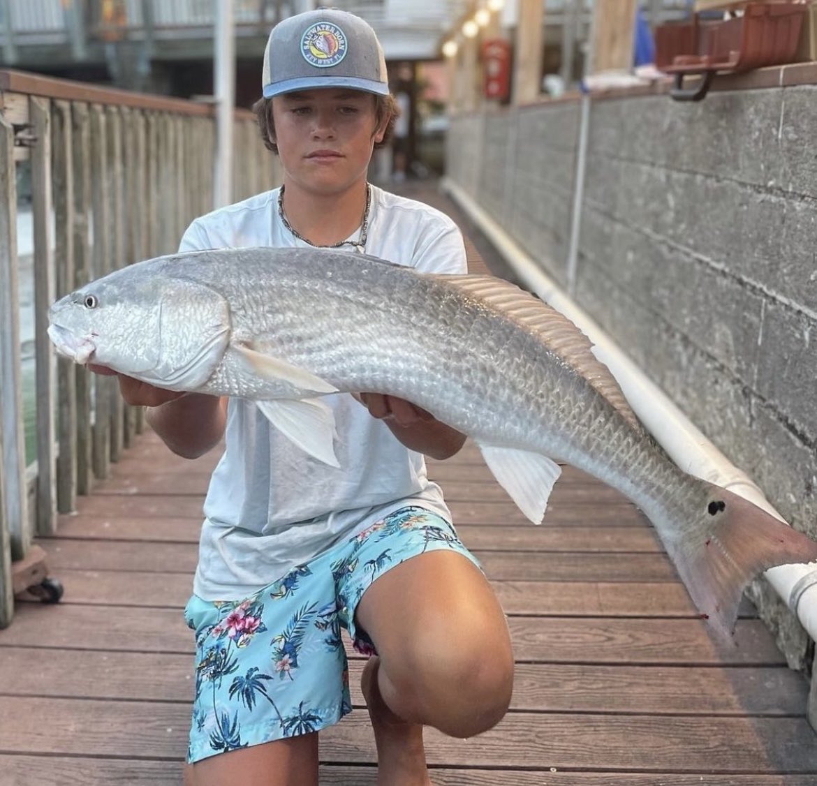 born_saltwater's tweet image. There’s never a bad day to catch a big fish! Congrats to Lukas Ramalho on this big red! 🤙 #teamswb