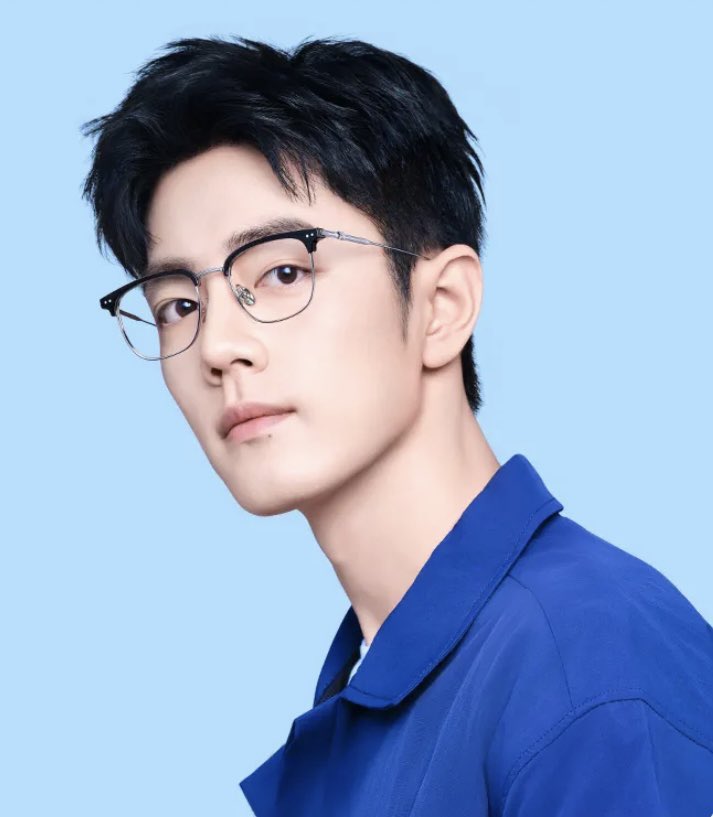 xzhansoul's tweet photo. Global Brand Spokesperson Xiao Zhan for Molsion 2023 new arrival on Tmall! 😍

#XiaoZhan
#XiaoZhanxMolsion https://t.co/gw0fBLhQRN