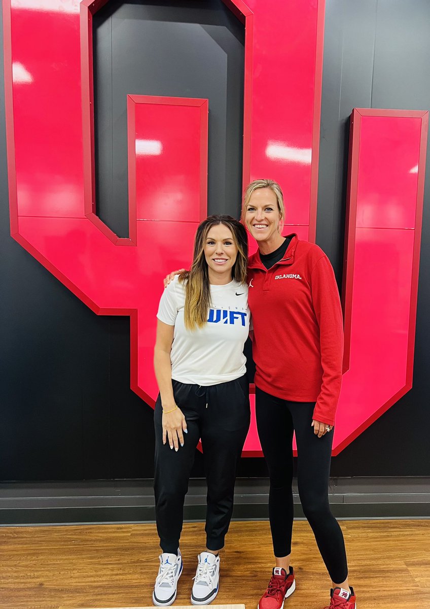 Amber Mathurin (@coach_mathurin) on Twitter photo Thank you <a href="/OU_WBBall/">Oklahoma Basketball</a> staff and <a href="/SoonersCoachJB/">Jennie Baranczyk</a> for learning me up today and the support you have shown female leaders like myself in Oklahoma‼️
#GrowTheGame #OKforOK #FemaleLeaders Thank you <a href="/OU_WBBall/">Oklahoma Basketball</a> staff and <a href="/SoonersCoachJB/">Jennie Baranczyk</a> for learning me up today and the support you have shown female leaders like myself in Oklahoma‼️
#GrowTheGame #OKforOK #FemaleLeaders
