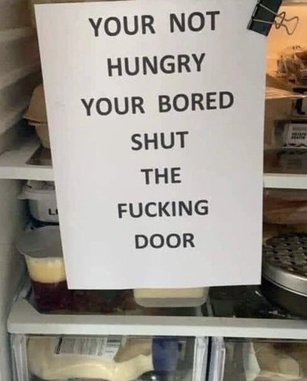 CathyGraphics03's tweet image. Don't be a fatass like Roger Lassman remember the rules. Your not hungry your just bored