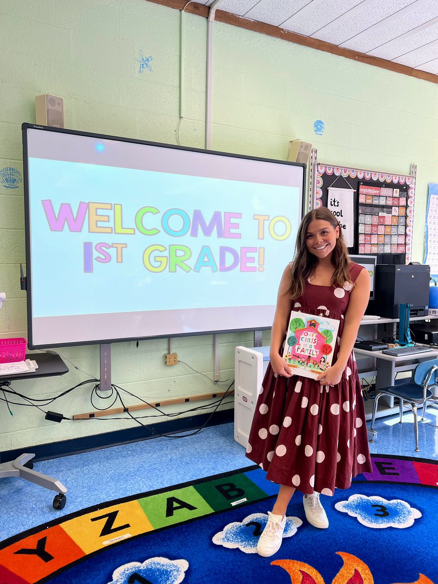 Happy first day! What an AMAZING day in first grade meeting all of my smiling students! 🍎☺️ #GWBelieve #MahwahConnects <a href="/MahwahGW/">George Washington School, Mahwah NJ</a>
