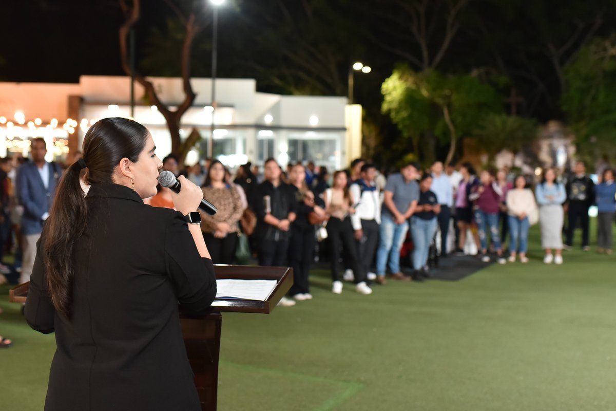 UnivEcotec's tweet photo. ¡Seguimos creciendo y transformando nuestro campus #ECOTEC! 🌟

En un evento junto a nuestros directivos, #TeamECOTEC y la comunidad universitaria, revelamos el plan de renovación del campus #ECOTECJuanTancaMarengo que se encuentra en marcha. 👏 https://t.co/1lNFG6HGvE