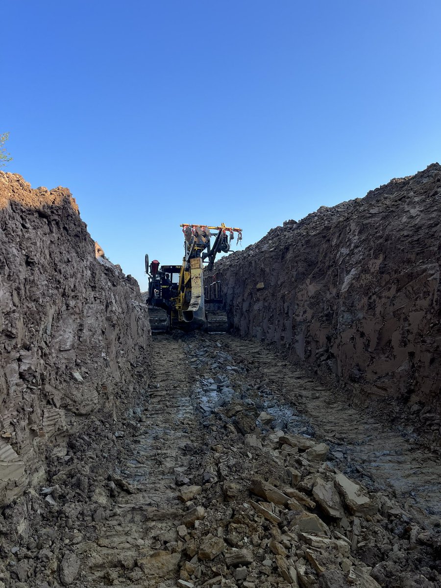 WeigelDrainage's tweet image. Alternative solution to unwilling neighbours. 12” flexcore at 17’ deep.