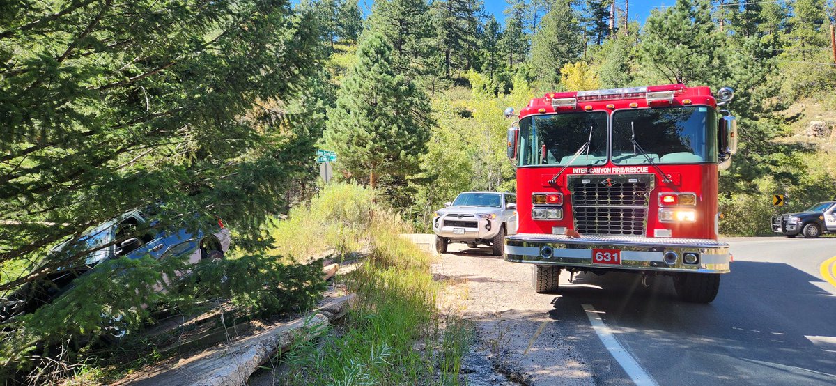 The firefighters, EMTs and paramedics of @icfpd responded to a motor vehicle collision today in Deer Creek Canyon. Thankfully no injuries.