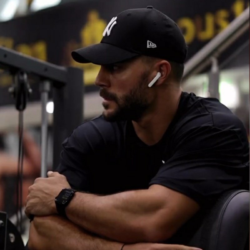 srbenassi_'s tweet image. Trust the objective.