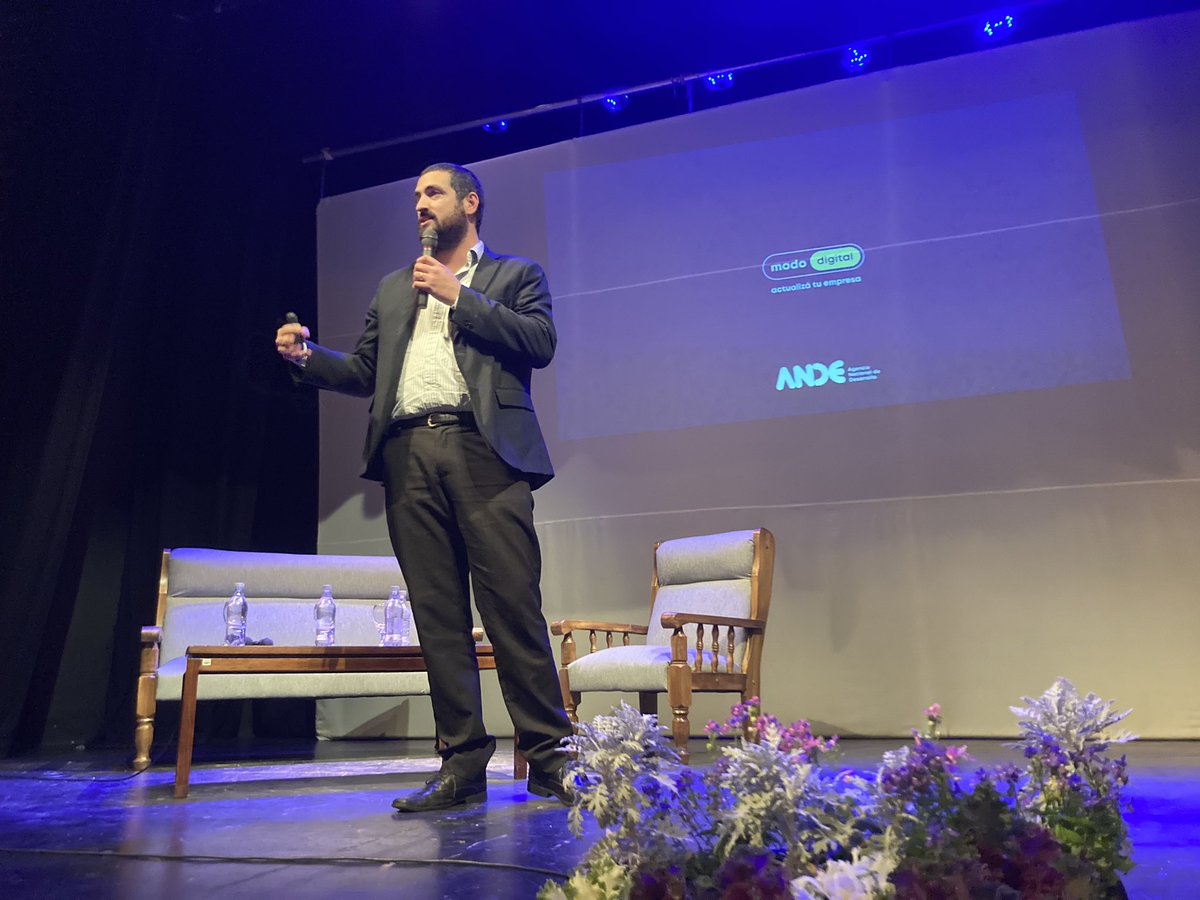 ANDEUruguay's tweet image. El equipo de #ModoDigital ya está en Río Negro 🤘🏻
 
Súmate para conocer más del programa y la próxima localidad a la que iremos en mododigital.uy 🚀