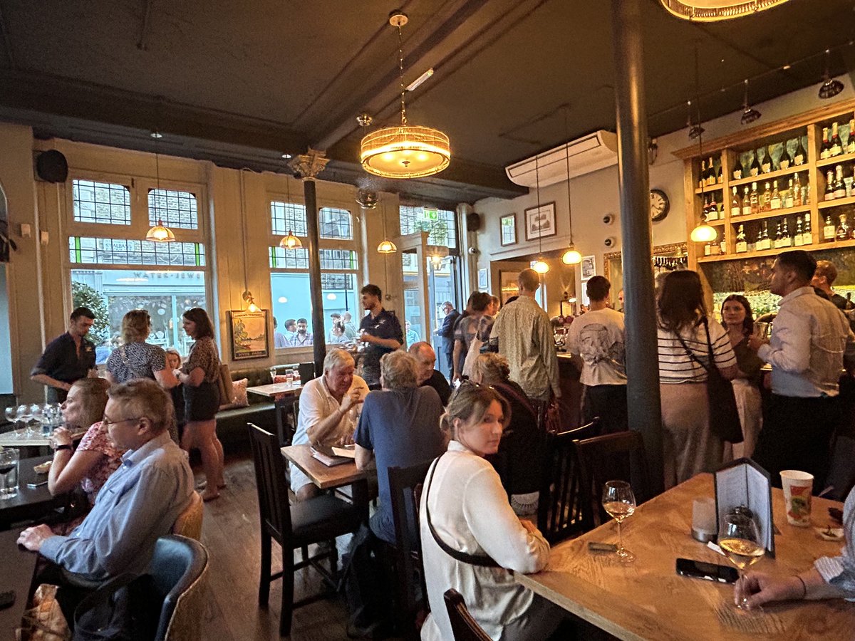 PubsSaving's tweet photo. A brilliant launch event tonight to celebrate the new look for The Builders Arms #pub #kensington A community pub hidden in the back streets. https://t.co/AuWXEOh5B8