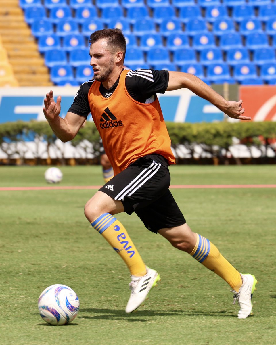 ¡Métele, Pizzu! ⚽️🏃🏻‍♂️💨💨