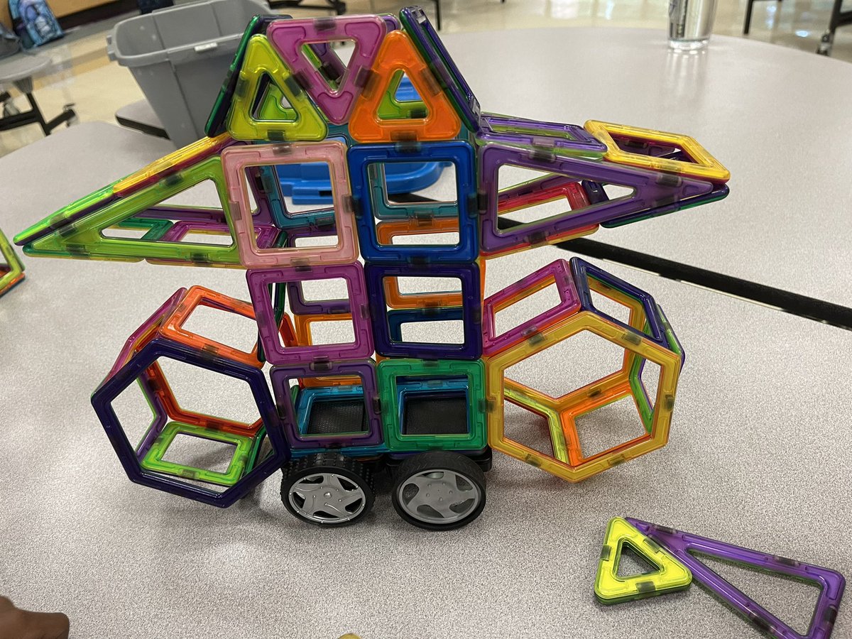 It was great to end the day with Kids in Action, our elementary <a href="/HinghamSchools/">Hingham Public Schools</a> program, where students were playing board games, coloring, playing outside, and building with blocks. Check out these structures from <a href="/PRShingham/">Plymouth River Elementary School</a>