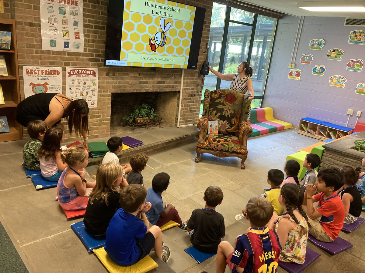 Our first visit to the library! Thanks <a href="/HeathcoteLib/">Heathcote Library</a> for welcoming K-KS! <a href="/Mrs_Kazanecki/">Mrs. Kazanecki</a> #heathcotepride
