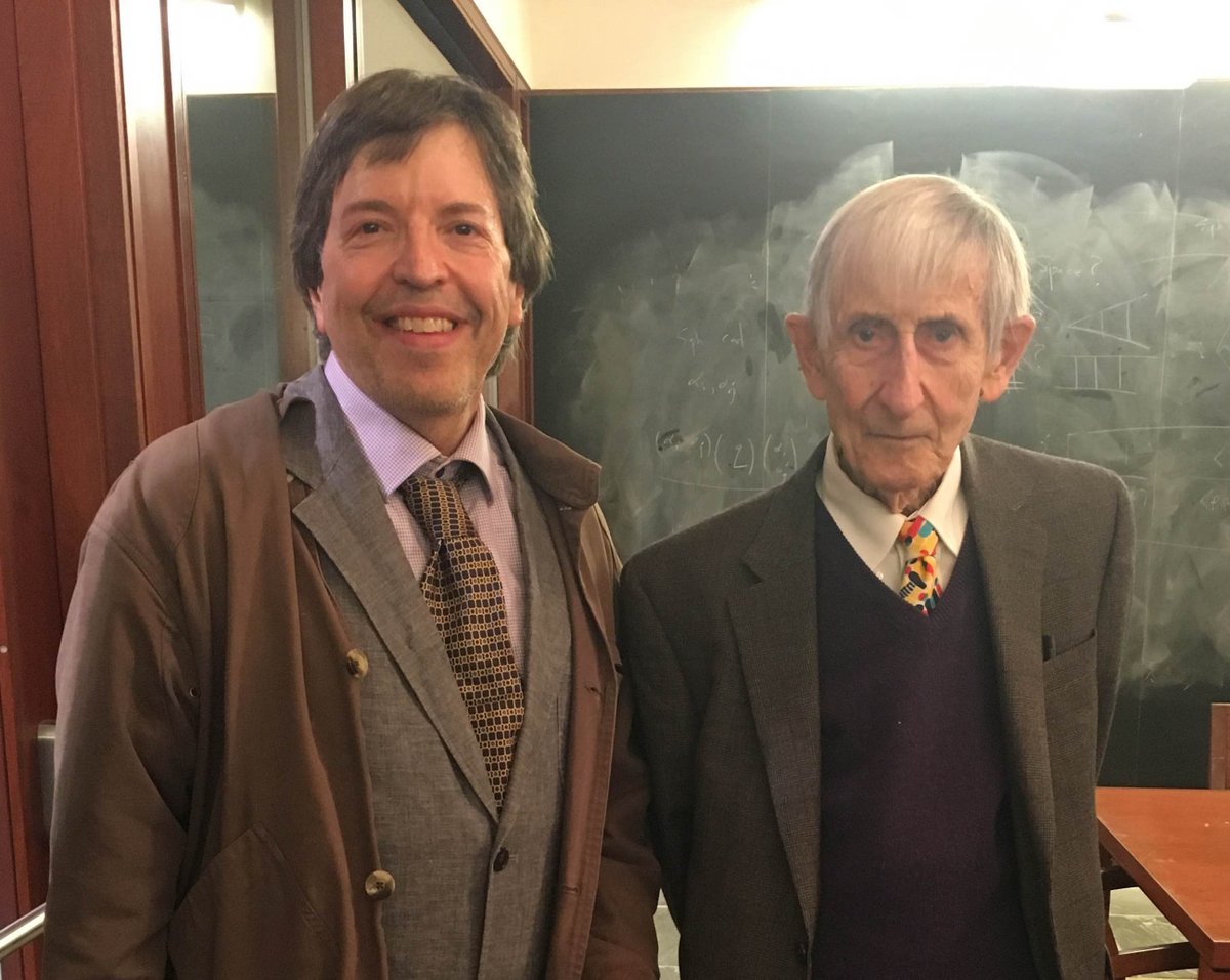 Dinner with Dyson:

Encountering the Wit and Charm of an Extraordinary Physicist  

medium.com/@phalpern/dinn… 

#FreemanDyson #histSTM