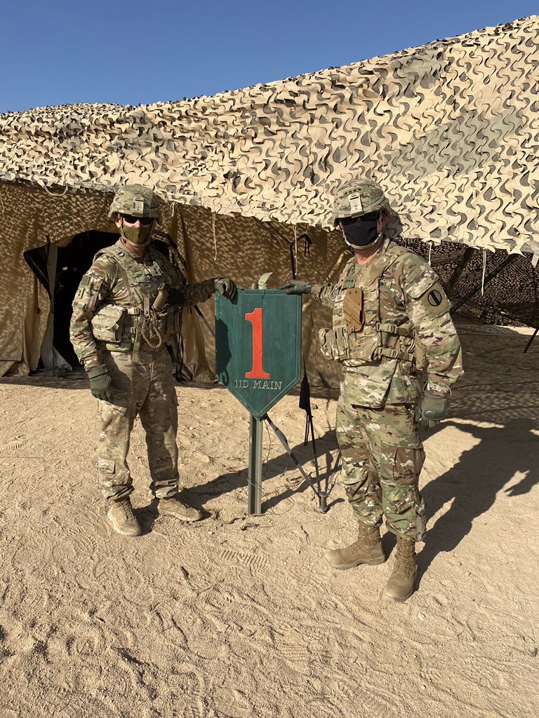 GeneralPaulEdw4's tweet image. Glad I got to see #FightingFirst’s rotation at NTC! Danger 6 is doing a great job with his squad. As we all know...it’s the Army’s first division! #NTC_UPDATE #FORSCOM