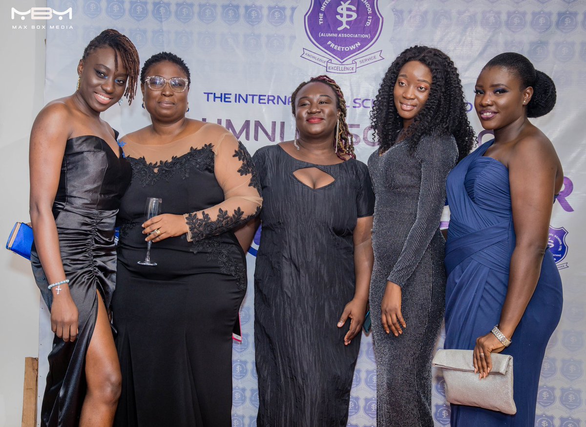 AlumniLimited's tweet photo. Our Ladies had to show up and show out💙

#wcw #tisalumnidd22 #tisalumnissn23 https://t.co/KpS4WMwAf5