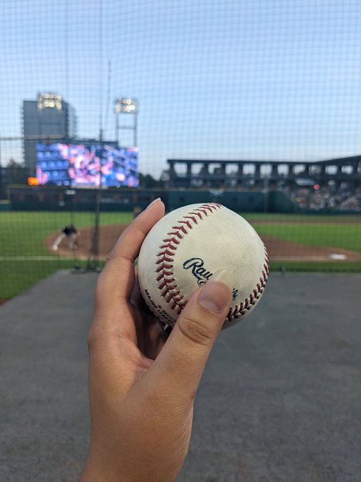 Spent my evening off eating hot dogs and cheering on my favorite local team. Go Clippers!  #offdutydomina<a href="/tag/offdutydomina"class="tags"><span>#offdutydomina</span></a>