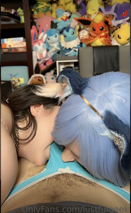 Just a nibble? https://t.co/KLlK7A71w4